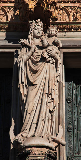 Die Mutter Maria am Kölner Dom